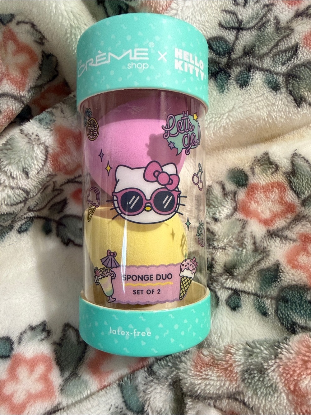 Crème Shop x Hello Kitty Pink & Yellow Sponge Duo — Makeup Blenders (Set of 2)